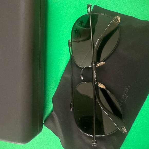 Givenchy aviator Sunglasses (unisex) - Picture 3 of 6